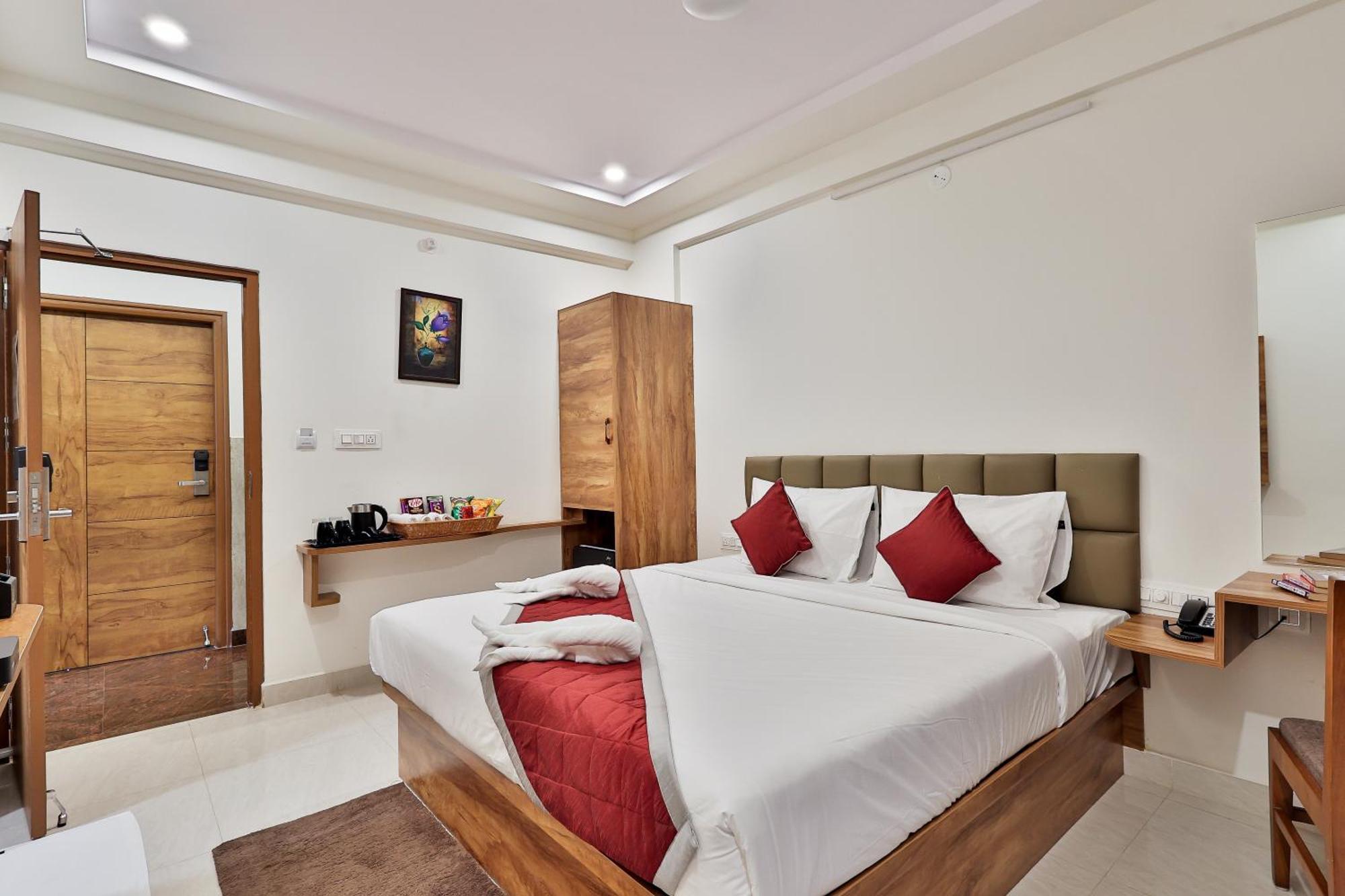 The Auberge Boutique Hotel - Manyata Tech Park Bangalore Eksteriør billede